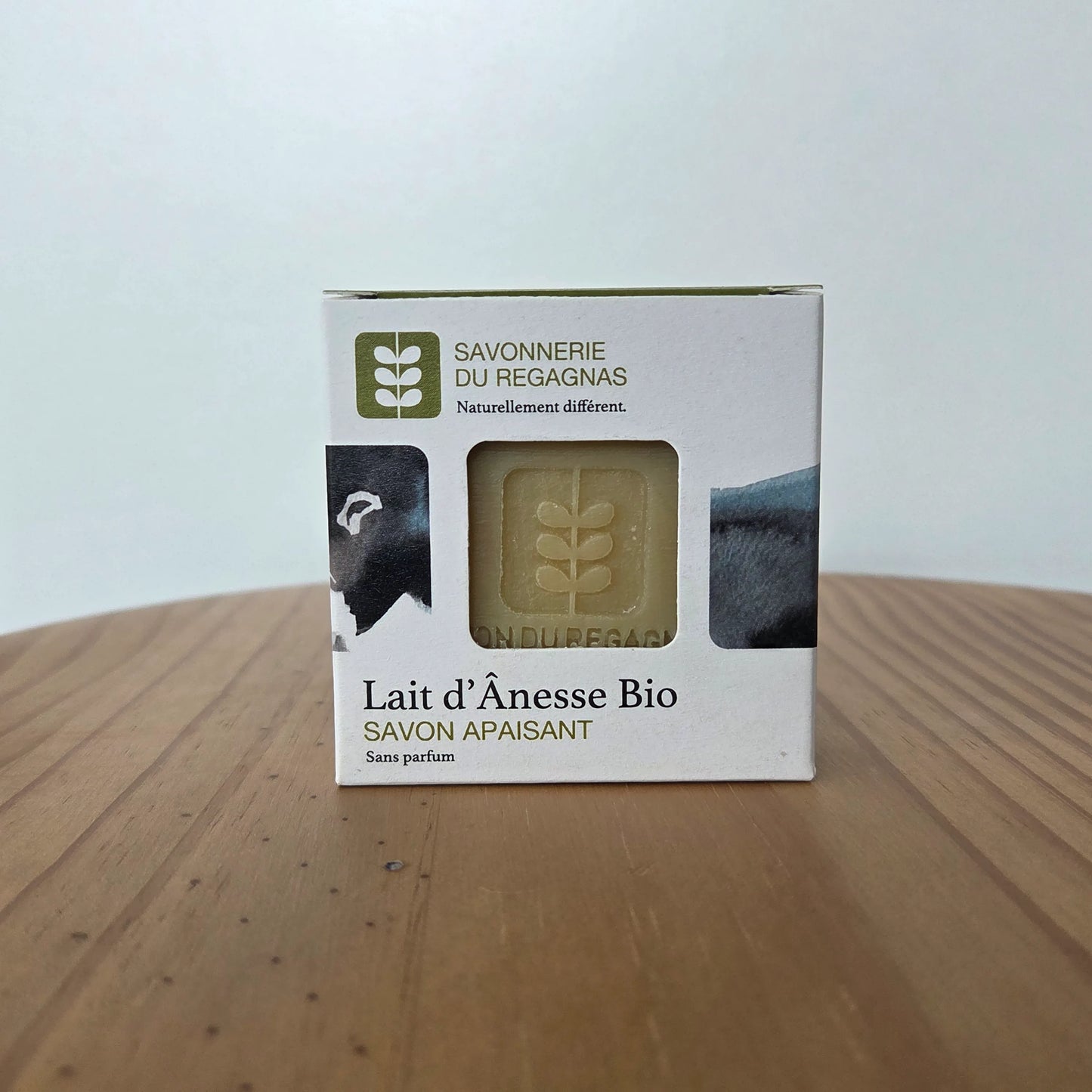 Savon apaisant au lait d'ânesse - Sans parfum ni HE, pour toute la famille - Bio - 100g