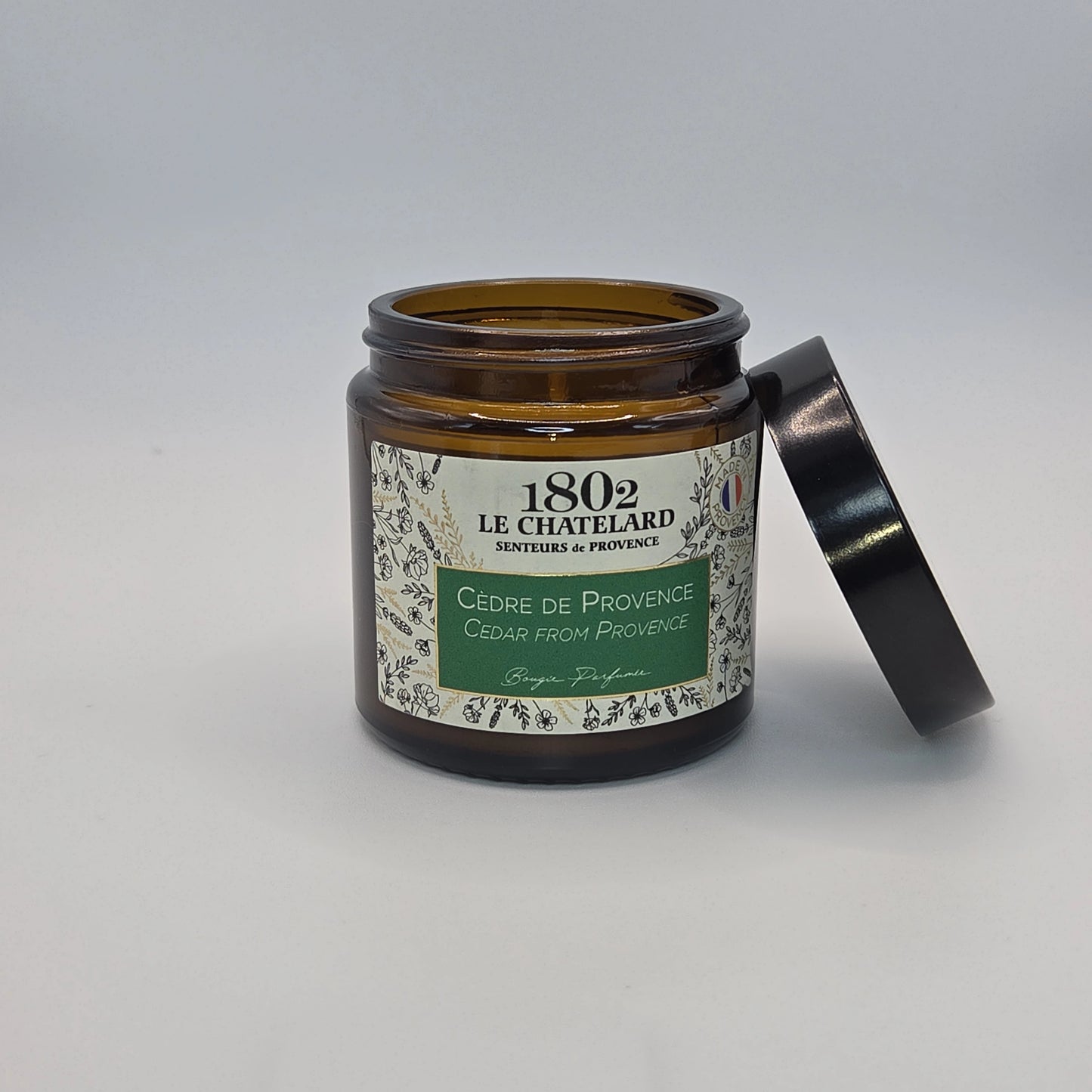 Bougie parfumée Cèdre de Provence, cire végétale soja et coco - coulée à la main - 80g