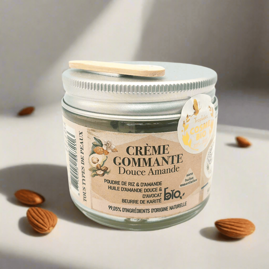 Gommage doux visage et cou - Poudre de riz et d'amande - Huile d'amande douce et d'avocat - Karité - Provenseo