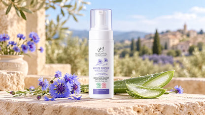 Mousse nettoyante visage bio à l'aloe vera et bleuet - toutes peaux - 150 ml
